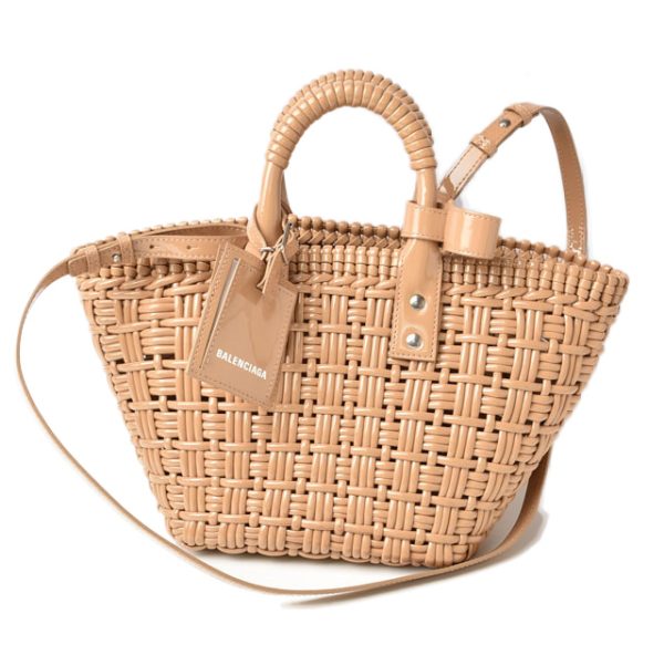 23112517 ba 1 Balenciaga Hand Shoulder Basket Bag Enamel Beige