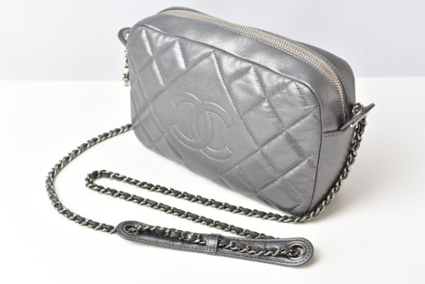 23112604 ch 6 Chanel Chain Lambskin Matelasse Shoulder Bag Silver