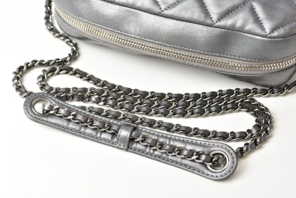 23112604 ch 9 Chanel Chain Lambskin Matelasse Shoulder Bag Silver