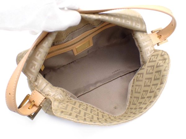 23117303346 12 Fendi Zuchino Pattern Canvas Leather Mamma Bucket One Shoulder Bag Beige