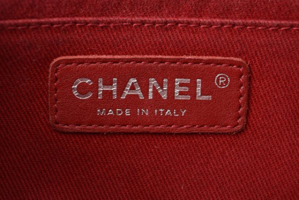 23122409 ch 8 Chanel Chain Matelasse Leather Shoulder Bag Red