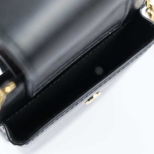 2319033008142 9 Salvatore Ferragamo Calf Leather Phone Case Shoulder Bag Black