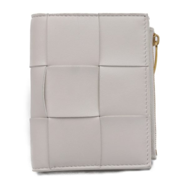 2324043007125 1 Bottega Veneta Cassette Intrecciato Lambskin Bifold Wallet Chalk White