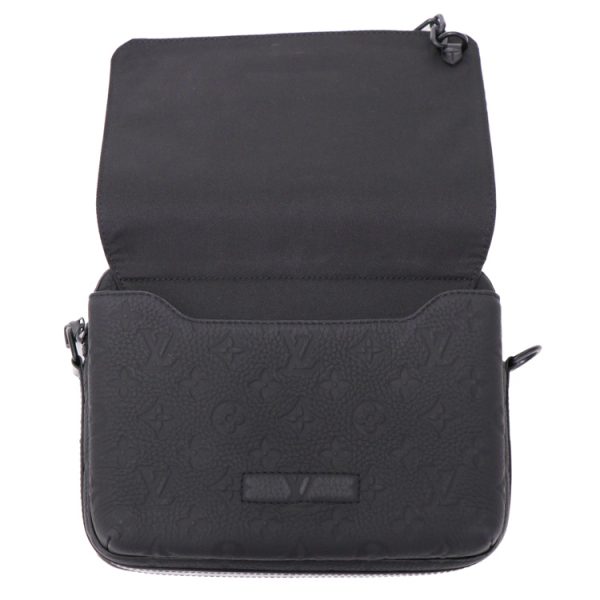 24 0730 11 Louis Vuitton Steamer Messenger Shoulder Bag Black