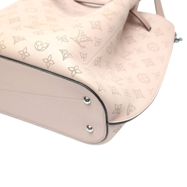 2403140003001 0 10 Louis Vuitton Girolatta Handbag Monogram Mahina Pink