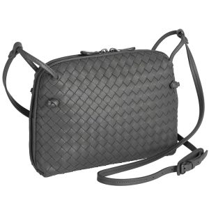 245354v00168582 Celine Carriage Shoulder Bag Black