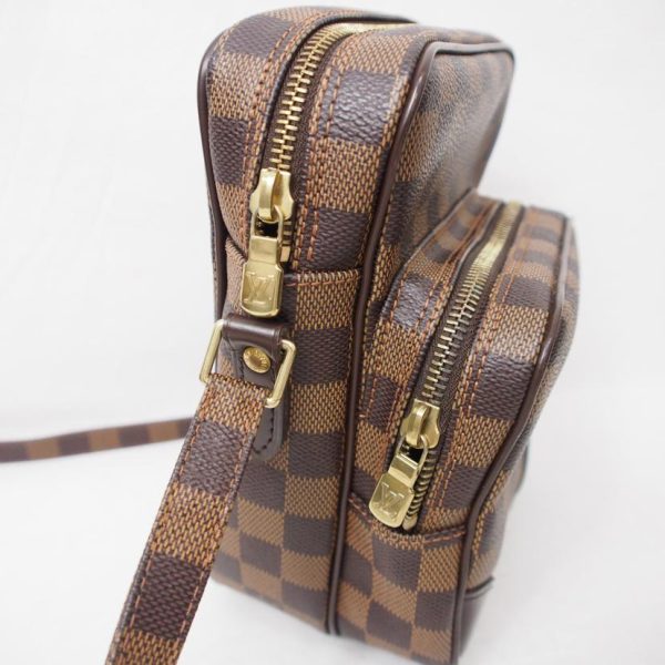 28030 5 Louis Vuitton Amazon Brown