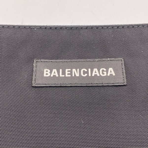 32 20211112 Balenciaga Handle Pouch Zipper Pouch Clutch Bag Black