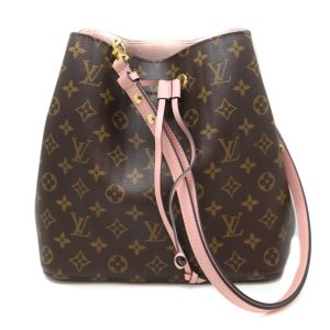 338 1 Prada Chain Shoulder Bag