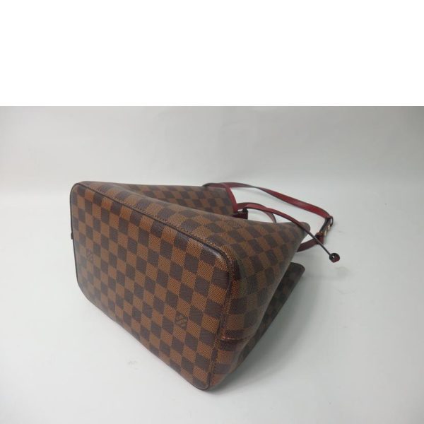 34384 3 Louis Vuitton Damier Handbag Brown