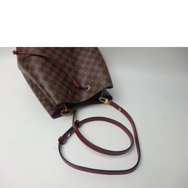 34384 4 Louis Vuitton Damier Handbag Brown