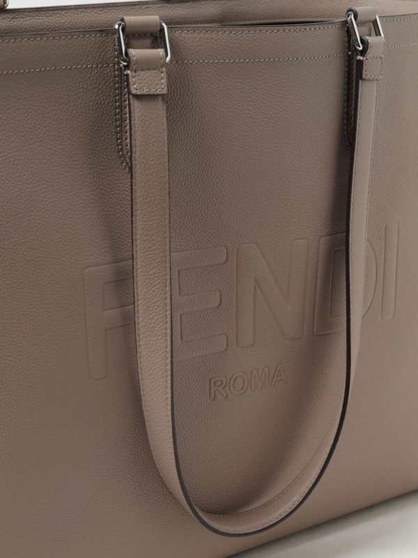 34b5275f56894a3 gi 3 Fendi Beige Bag