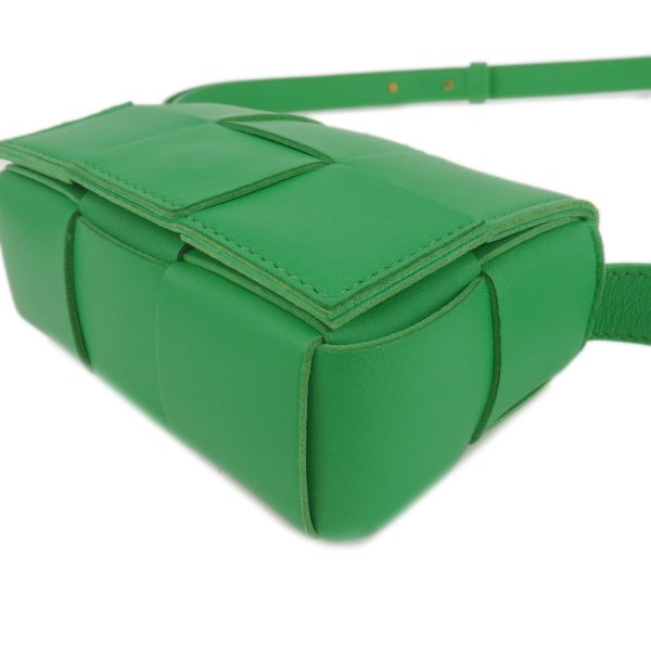 35987 6 6 Bottega Veneta Maxi Intrecciato Leather Cassette Mini Shoulder Bag Paraquito Green