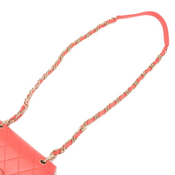 36749 15 4 Chanel Mini Matelasse Crossbody Chain Lambskin Shoulder Bag Pink