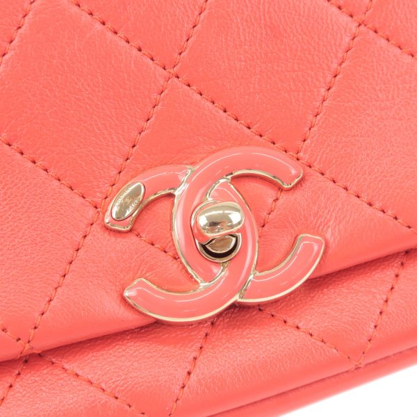 36749 15 7 Chanel Mini Matelasse Crossbody Chain Lambskin Shoulder Bag Pink