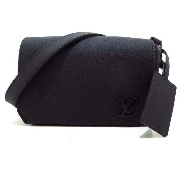 37341613 1 Louis Vuitton Fastline Wearable Wallet Black