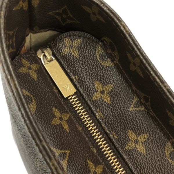 37569820 11 Louis Vuitton Luco Monogram Tote Bag