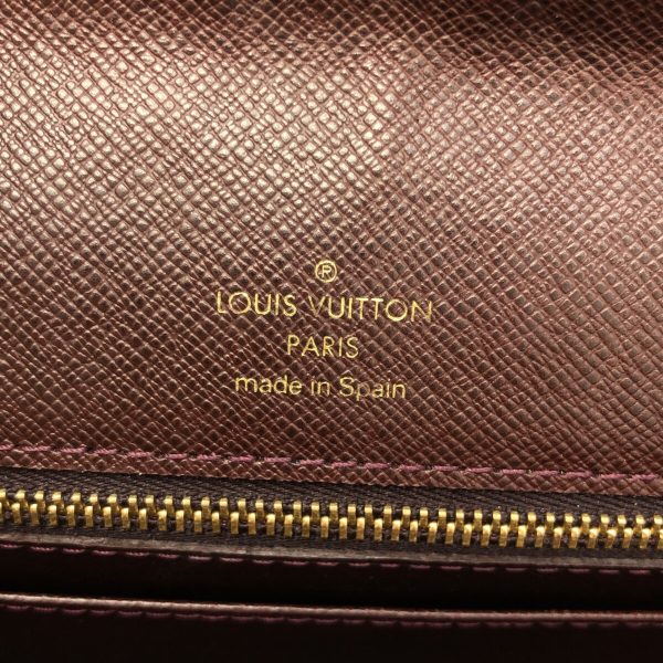 37815601 7 Louis Vuitton Selenga Acaju Calf