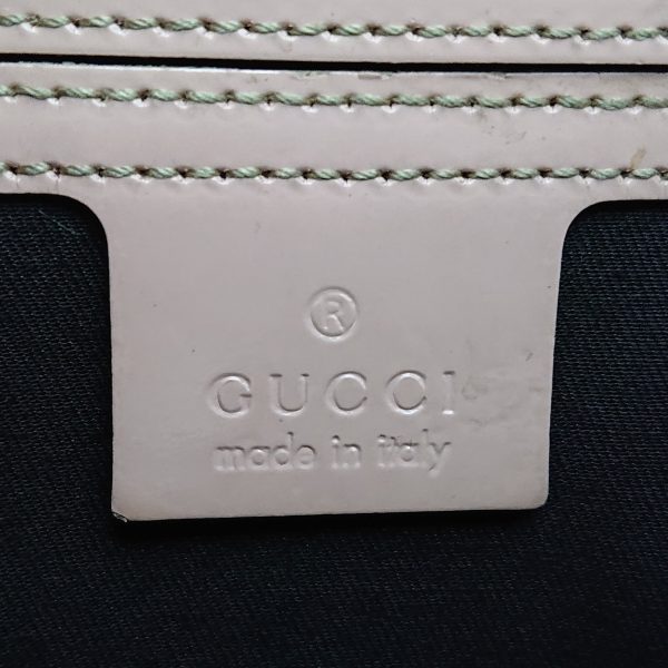 37852900 8 Gucci GG Plus GG Supreme Shoulder Bag Beige