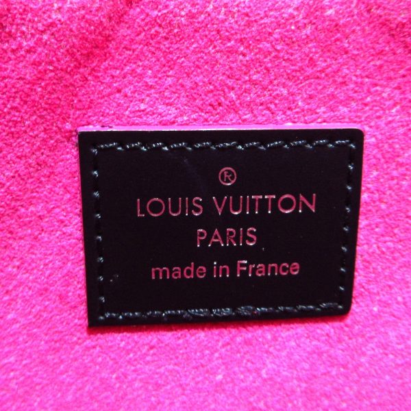 37900581 5 Louis Vuitton Pochette Felice Wallet