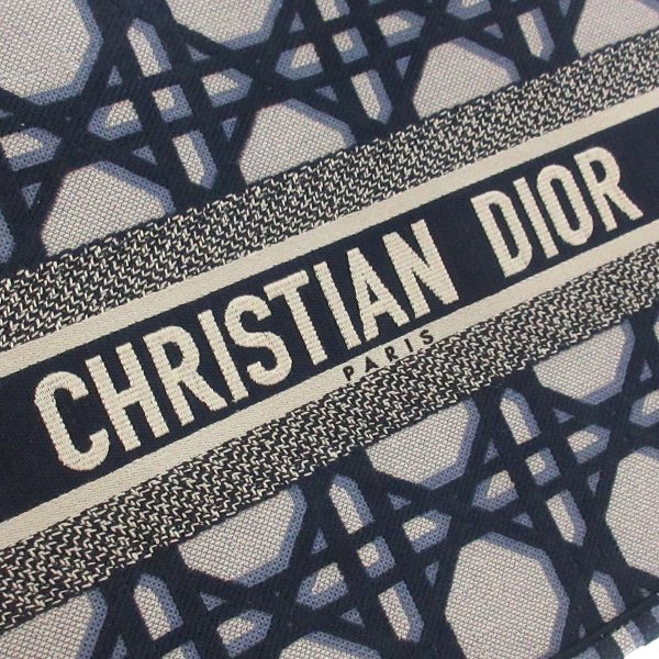 37907645 11 Christian Dior Book Tote Medium Macro Cannage Embroidery Jacquard Navy