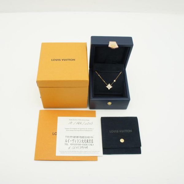 38317 6 Louis Vuitton Tifster Blossom Pandant BB Necklace White Gold