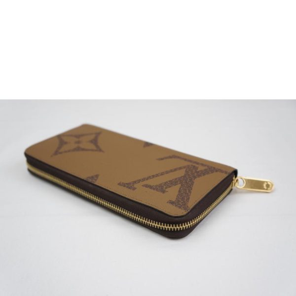 38692 3 Louis Vuitton Zippy Wallet Monogram Giant