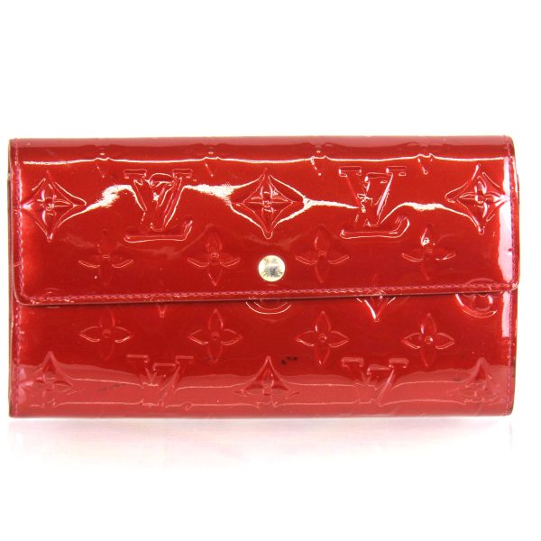 3904220910976a 1 Louis Vuitton Portefeuille Sara Vernis Long Wallet Red