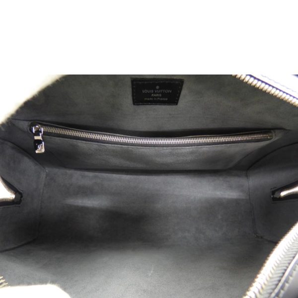 39826 5 Louis Vuitton Pont Neuf PM Epi Bag Black