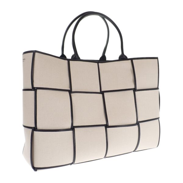 444048 01 Bottega Veneta Arco Tote Bag Large White