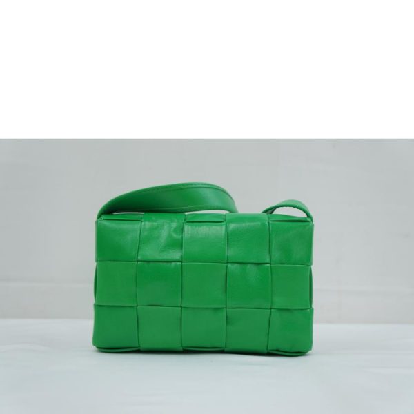 46114 2 Bottega Veneta Cassette Leather Shoulder Bag Green