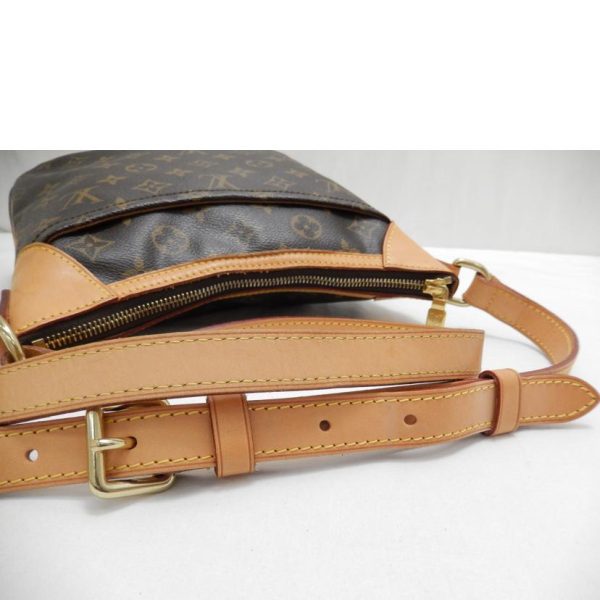 46198 4 Louis Vuitton Odeon Monogram Bag Brown