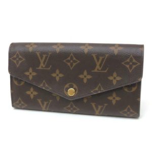 51498 1 Louis Vuitton Saint Cloud Crossbody Bag Epi Blue