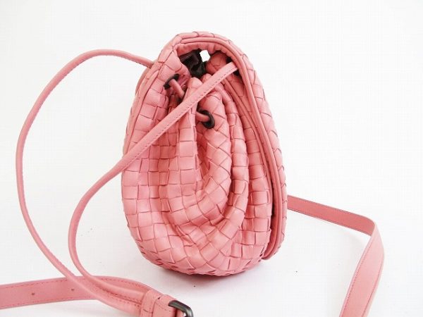 5512 3 Bottega Veneta Intrecciato Calf Leather Crossbody Bag Pink