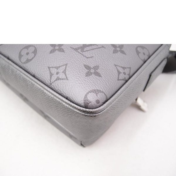 55147 6 Louis Vuitton Tigarama Outdoor Messenger Bag Silver