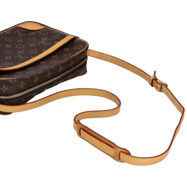 55826 4 Louis Vuitton Trocadero 30 Monogram