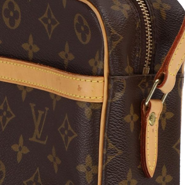 55826 6 Louis Vuitton Trocadero 30 Monogram