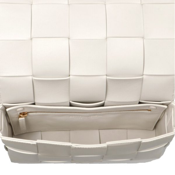 578004v1ep39009 5 Bottega Veneta Cassette Shoulder Bag White