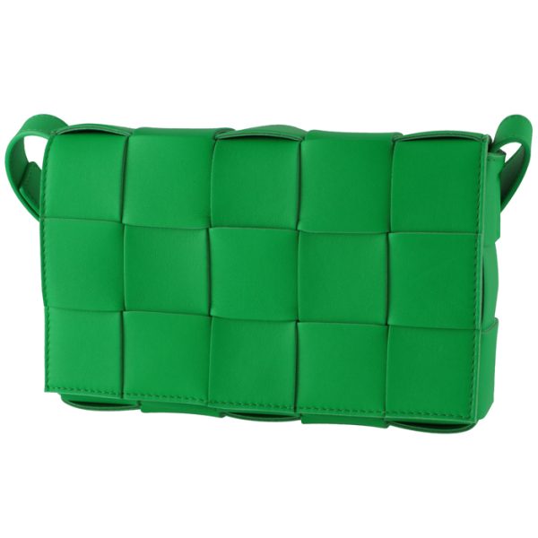 578004vmay13724 1 Bottega Veneta Cassette Double Face Shoulder Green