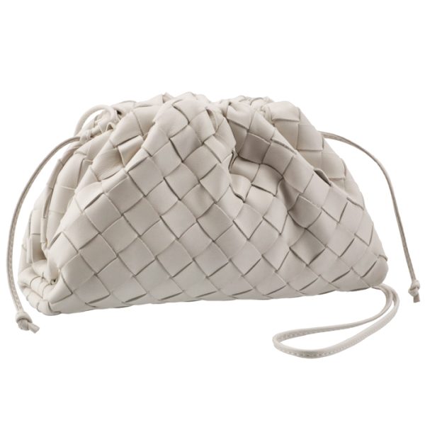 585852vcpp19143 Bottega Veneta Mini The Pouch Intrecciato Shoulder Bag White