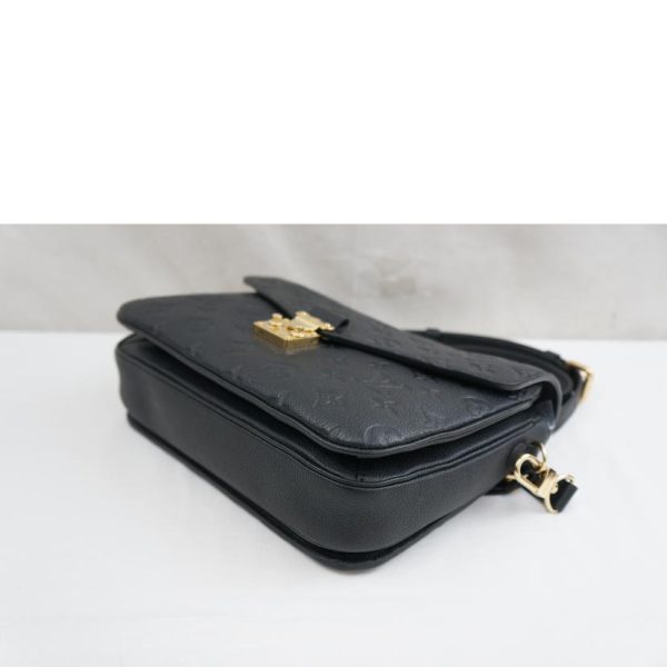 61390 5 Louis Vuitton MM Empriente Pochette Bag Noir