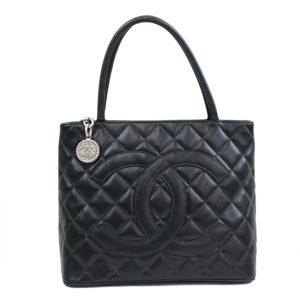 61420 1 Chanel Coco Cocoon Tote Bag MM