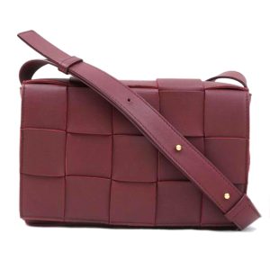 62070 1 Bottega Veneta Cassette Leather Shoulder