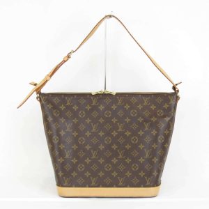 6505220309553a 1 Louis Vuitton Batignolle Handbag Monogram Brown