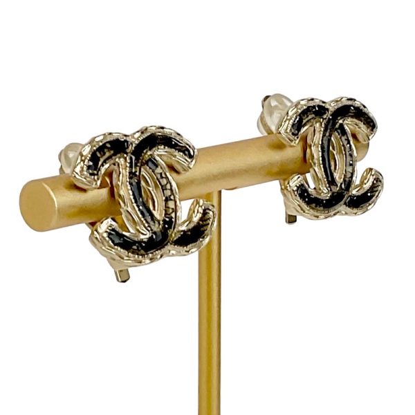 6523 5 Chanel Coco Mark Earrings Gold Black