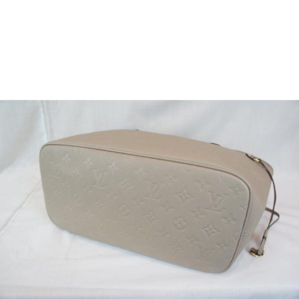 66538 3 Louis Vuitton MM Enpriente Tourtrail Never Full Bag Crema Soft