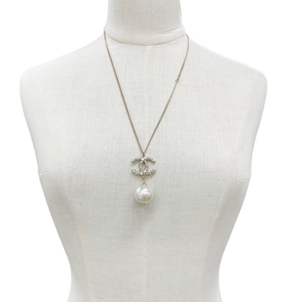 6746 5 Chanel Coco Mark Pearl Pendant Necklace Gold