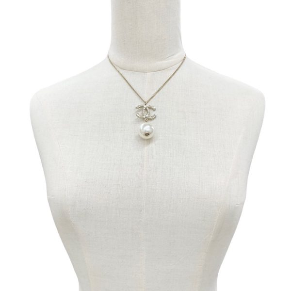 6746 6 Chanel Coco Mark Pearl Pendant Necklace Gold