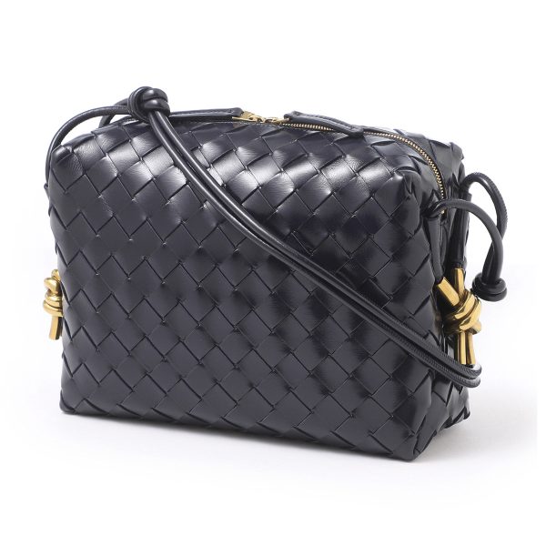 717520 v2gv102 Bottega Veneta Small Loop Crossbody Bag Black