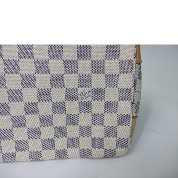 72031 7 Louis Vuitton Hampstead Damier Azur Bag White